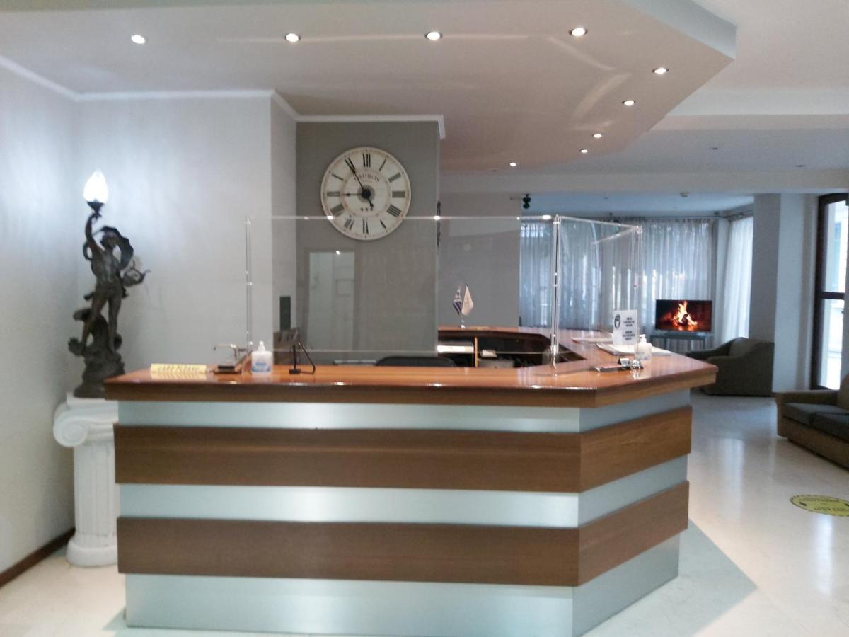 Omiros Hotel Athen Eksteriør billede